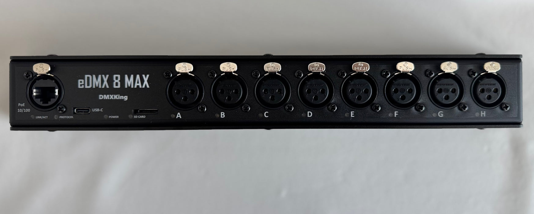 DMXking eDMX8 MAX - ArtNet/sACN to DMX Controller
